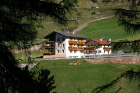 Hotel Alpenfriede